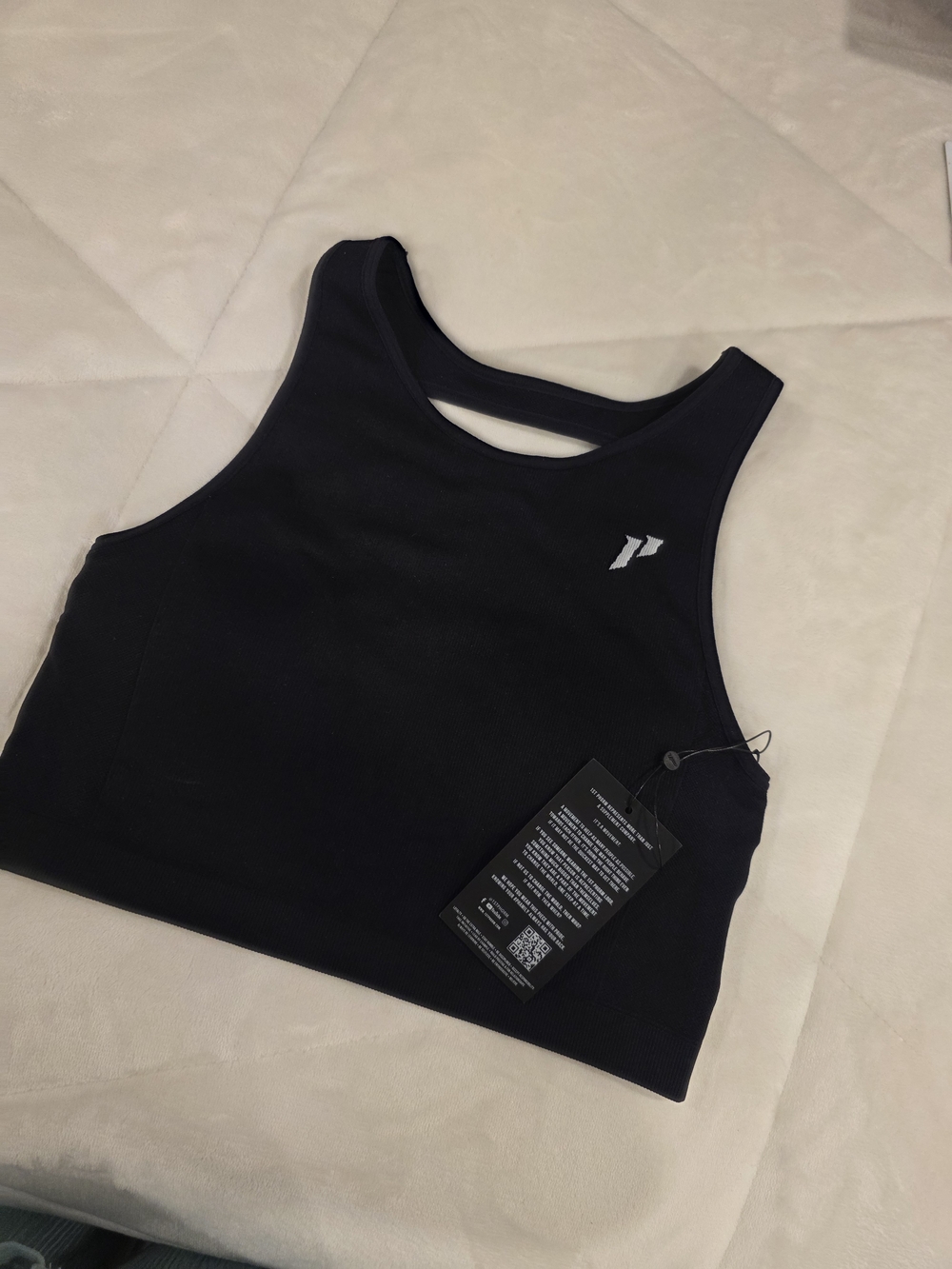 1stphorm Women’s Black Crop Top Sleeveless Athletic Tank